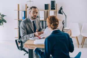 Abogados de inmigración en Alzira: asesoramiento en trámites de extranjería